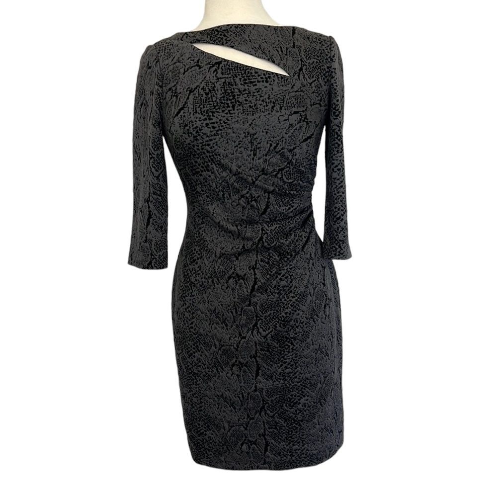 Kay Unger Gray & Black Ruched Dress Size 6
